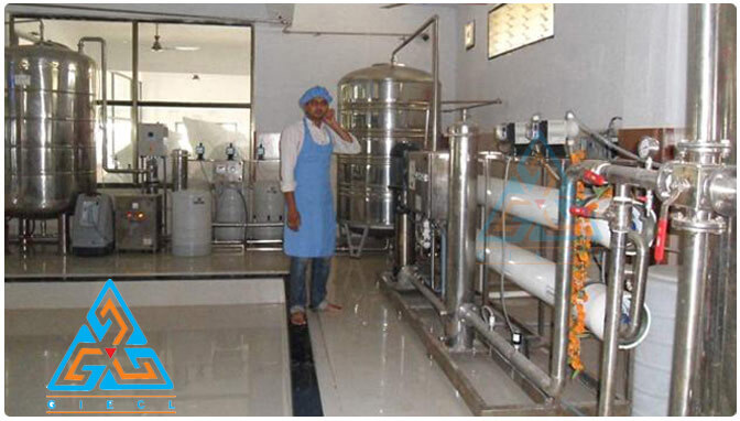 1000 lph Mineral Water Treatment Plant with Storage Tank Gujarat